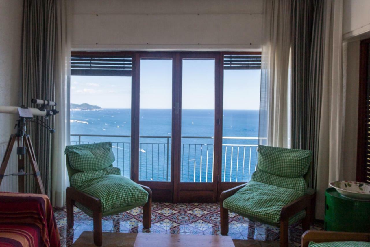 Stunning View Relax Tra Mare E Cielo Apartamento Villa Solari Exterior foto