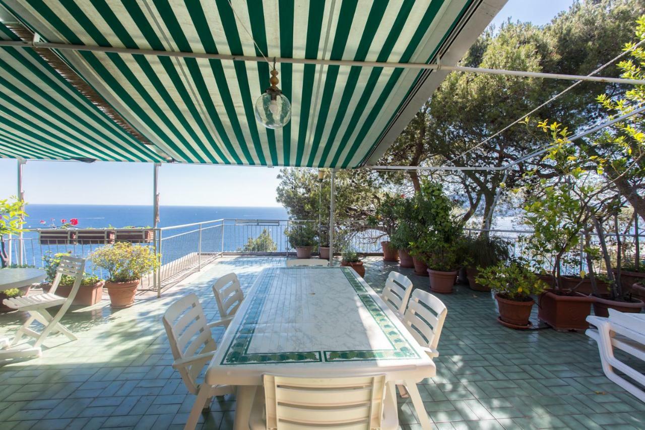 Stunning View Relax Tra Mare E Cielo Apartamento Villa Solari Exterior foto