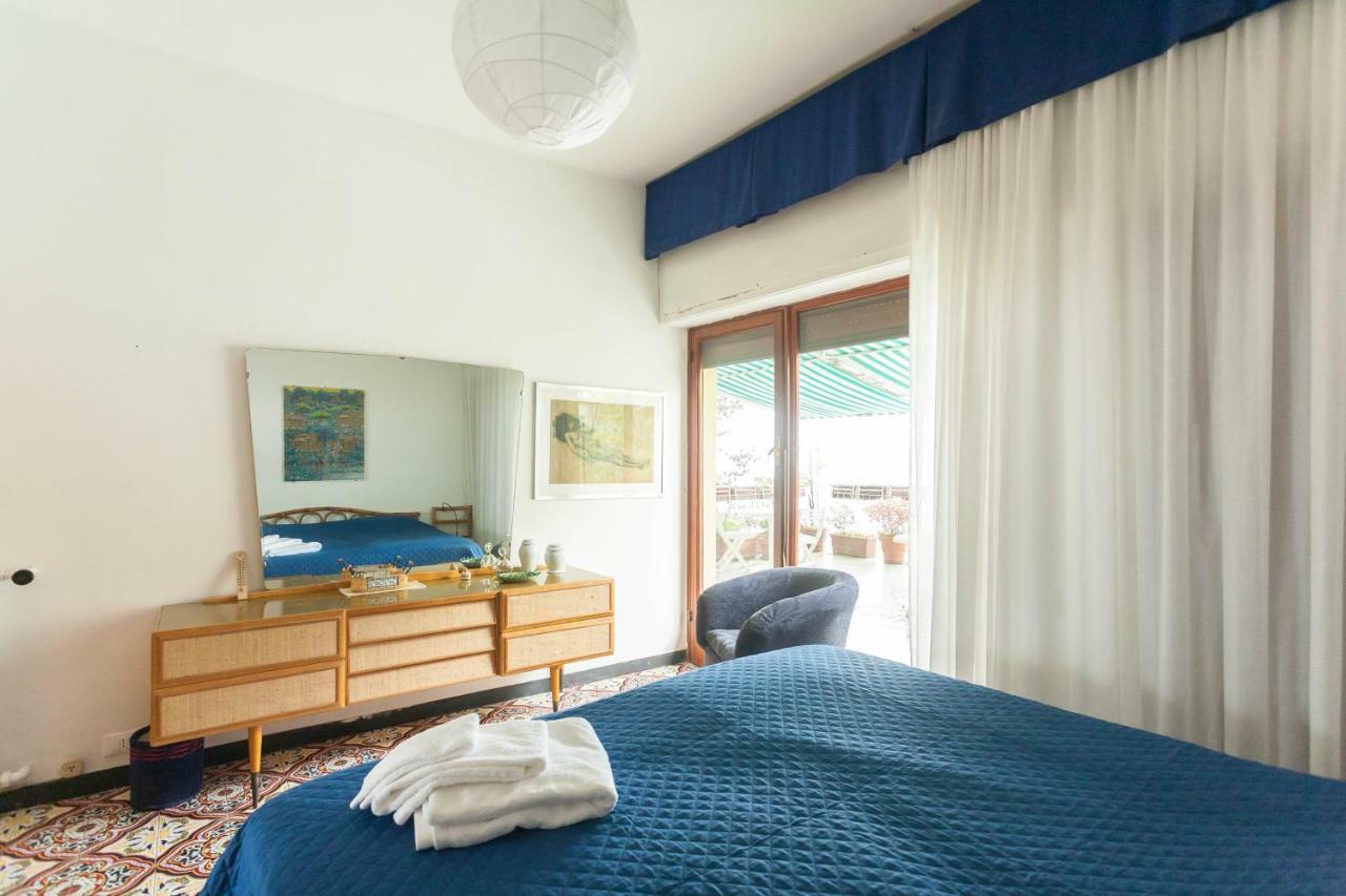 Stunning View Relax Tra Mare E Cielo Apartamento Villa Solari Exterior foto